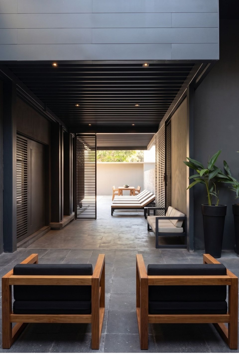 Showroom Velenza de muebles de exterior en San Isidro